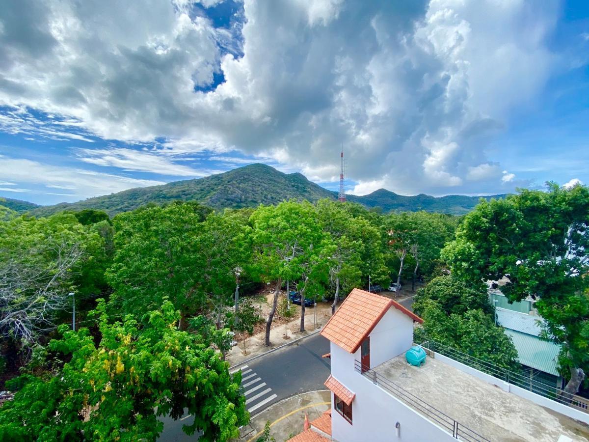 Khach San Phuc Loc An Con Dao Hotel Chi Khu Co Ong Eksteriør billede